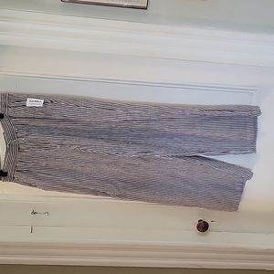 NWT size medium Old navy linen/cotton high rise black and white stripped pants
